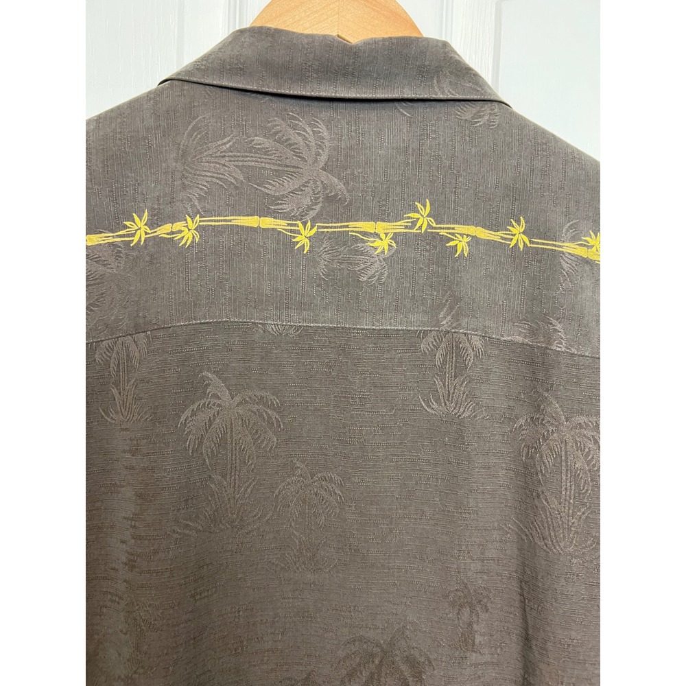 Vintage Tommy Bahama Button Up Mens L Brown Silk Pineapple Embroidered Shirt G01 - Picture 11 of 13